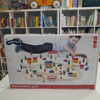 small foot pista treni 