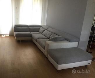 Divano tessuto ed ecopelle