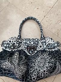 Borsa pelle ricamata a mano Ferragamo