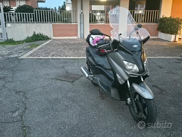 Yamaha xmax 250 aff@re 2012