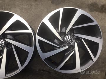 Cerchi in lega da 16” originali WW