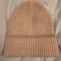 Cappello di lana rosa