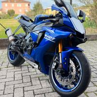 Yamaha Yzf R1