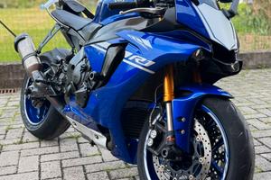 Yamaha Yzf R1