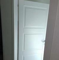 Porte laccate panto Spissu finestre persiane posa