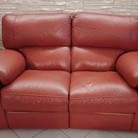 Divano in pelle con movimenti relax