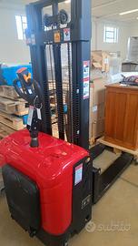 Stacker stand-on - carrello palettizzatore elettri