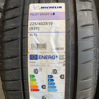 Gomme 225/40zr19 pilot sport 4