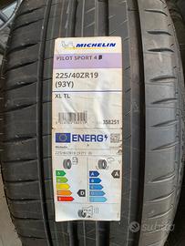Gomme 225/40zr19 pilot sport 4