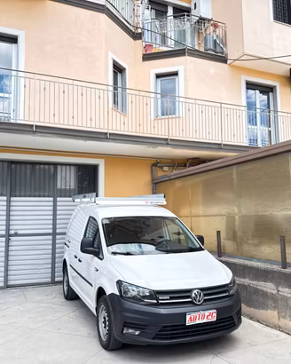 Volkswagen Caddy 2.0 TDI 122CV 4MOTION ALLESTITO