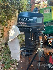 Evinrude xp25 fuoribordo