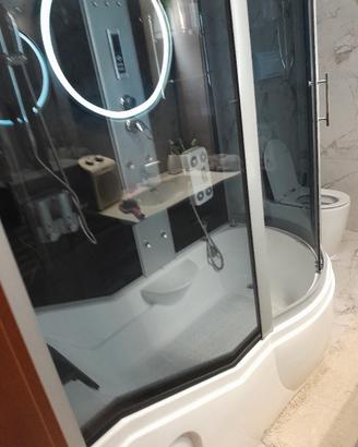 Vasca mobile + doccia acessioriata  con radio fm 