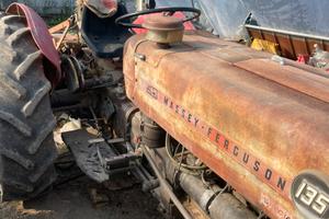 Trattore Massey ferguson