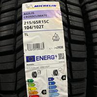 Michelin agilis crossclimate 215/65/15 c