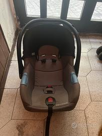 Duo passeggino piu ovetto