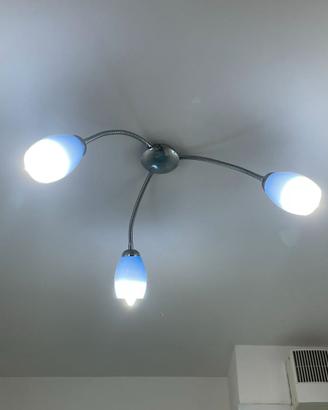 Lampadario azzurro