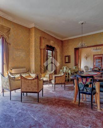 5 LOCALI A CIVITAVECCHIA