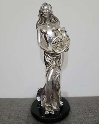 Statua Ottaviani Dea Bendata e quadro Grassi