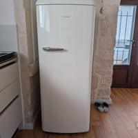 frigorifero Hisense modello Retrò 