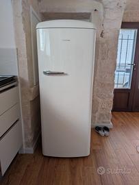 frigorifero Hisense modello Retrò 