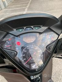 Honda Sh 300