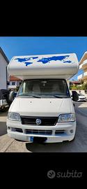 Camper adrial coral 670