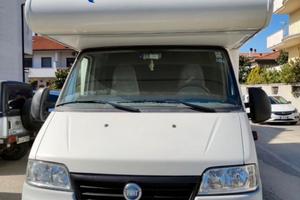 Camper adrial coral 670