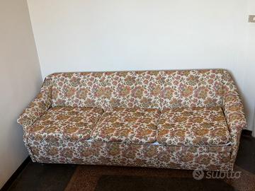 Divano letto vintage 3 posti con materasso