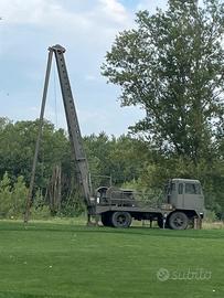 Perforatrice battipalo per pozzi 4x4