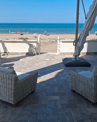 The suite on the beach.casavacanze dal 10 al 21 s