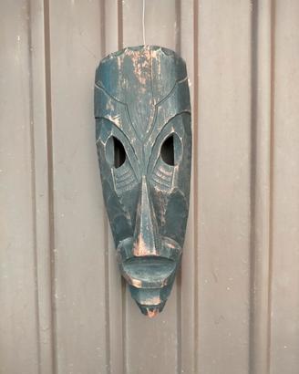 Maschera in legno