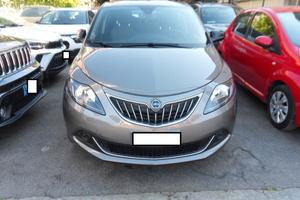 Lancia Ypsilon 1.0 FireFly 5 porte S&S Hybrid Silv