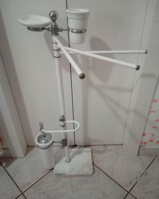 Piantana Porta Asciugamani Completa con 3 porta as