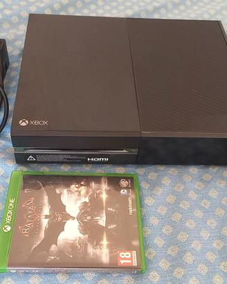 Xbox One 500GB + gioco Batman + controller