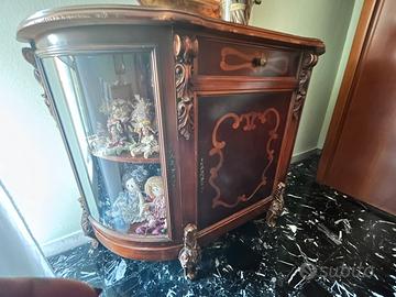 Credenza