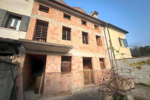 VILLA A SCHIERA A TREVISO