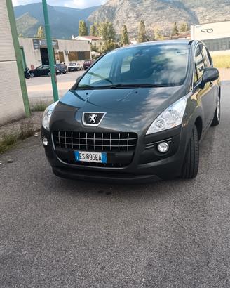 Peugeot 3008 2.0 HDi 150CV Active