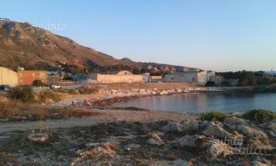 Fabbricati con terreno pizzolungo cala giunone