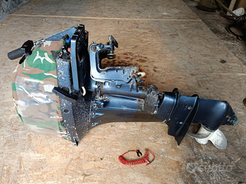 Motore fuoribordo yamaha