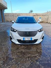 Peugeot 2008 Elettrica Allure Pack