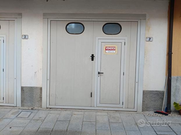 Garage in Ateleta centro