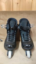 Pattini aggressive Roces M12 Black taglia 42
