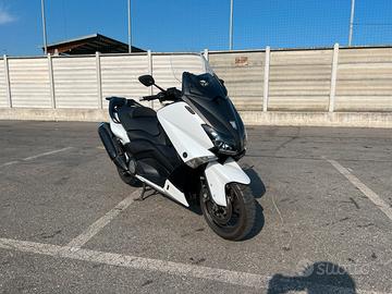 TMAX 530 ABS