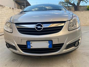 Opel Corsa D 1.2 Benzina
