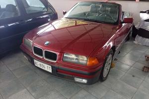 BMW 320i cabrio