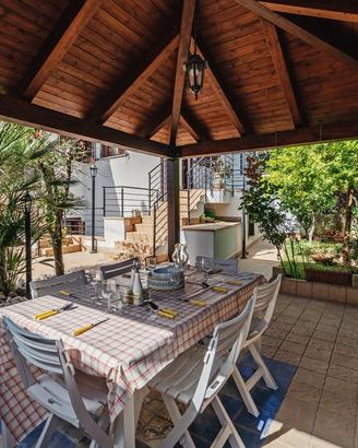 Villa indipendente a mondello