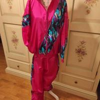 Tuta giacca e pantaloni taglia L fucsia e fantasia