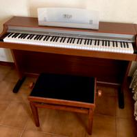 Piano digitale Korg Concert EC150 con sgabello