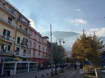 3 LOCALI A CASTELLAMMARE DI STABIA