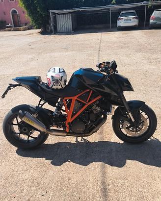 KTM superduke 1290 R